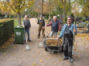 Sie kämpfen gegen den „Laubnotstand“ und wollen liefern!