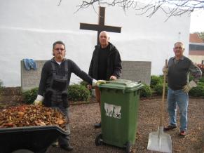 Sie kämpfen gegen den „Laubnotstand“ und wollen liefern!