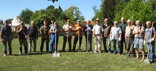 Volontäre beim Arbeitseinsatz