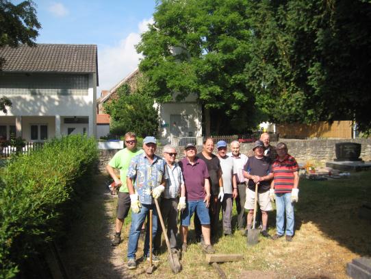 Volontäre im Arbeitseinsatz
