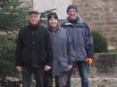 &quot;Volontäre für Albig&quot; – Friedhofspflege mit vereinten Kräften und Gemeinde-Weihnachtsbaum geschmückt